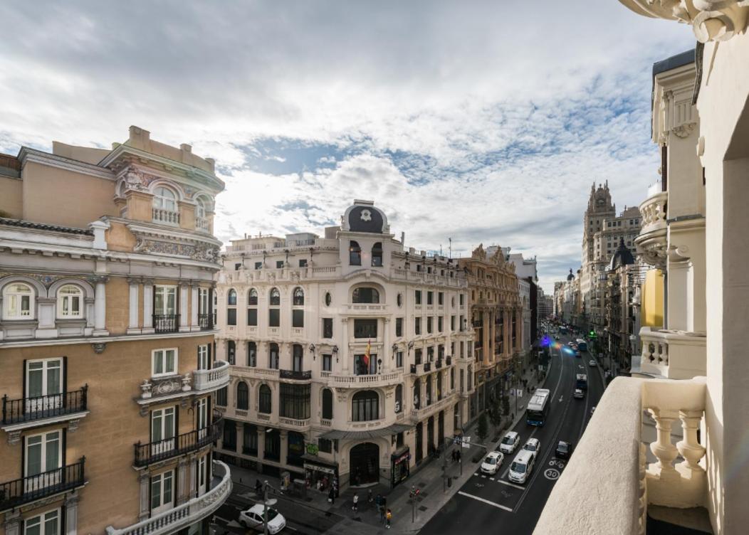 M&F 7 Rooms/7 Bathrooms Over Gran Via Madrid Exterior photo