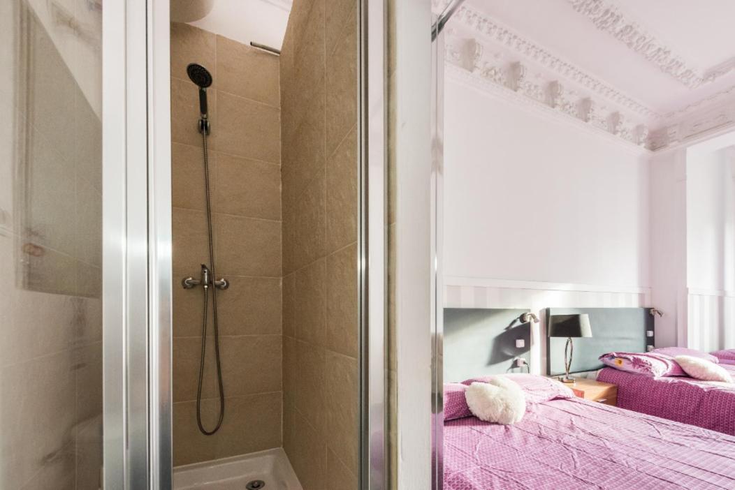 M&F 7 Rooms/7 Bathrooms Over Gran Via Madrid Exterior photo