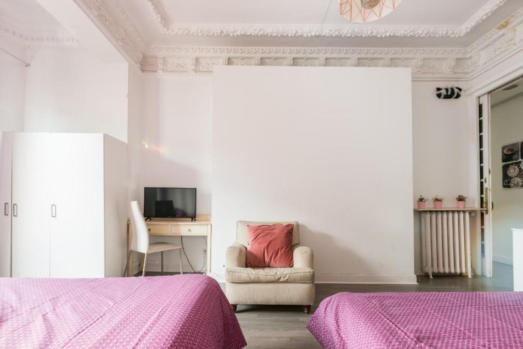 M&F 7 Rooms/7 Bathrooms Over Gran Via Madrid Exterior photo